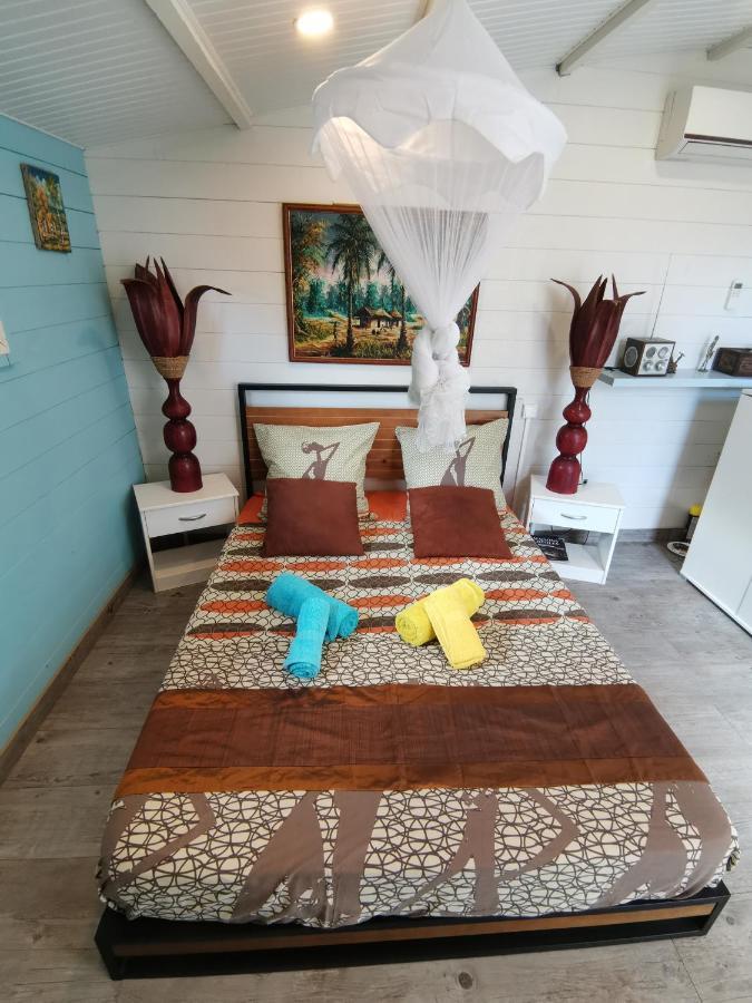Bungalow La Perle - Jacuzzi - Piscine Сен Франсоа Екстериор снимка