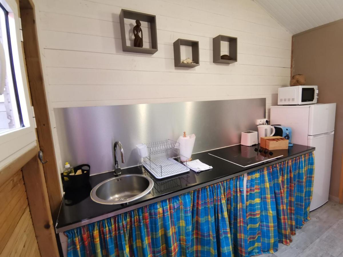 Bungalow La Perle - Jacuzzi - Piscine Сен Франсоа Екстериор снимка
